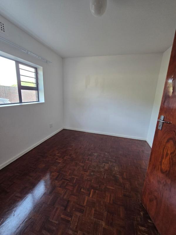 To Let 2 Bedroom Property for Rent in Thornton Western Cape